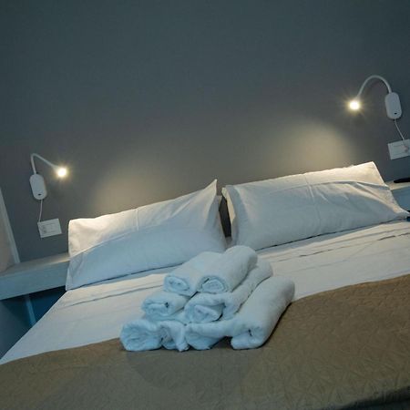 Al 54 Accommodation 산베네데토델트론토 외부 사진