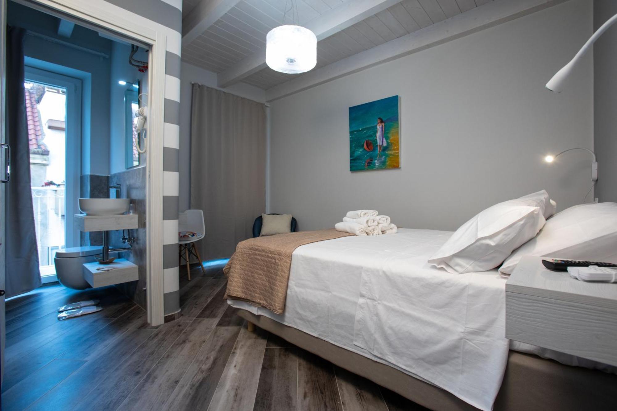 Al 54 Accommodation 산베네데토델트론토 외부 사진