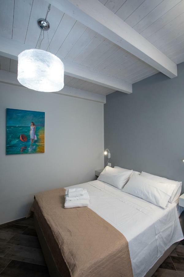 Al 54 Accommodation 산베네데토델트론토 외부 사진